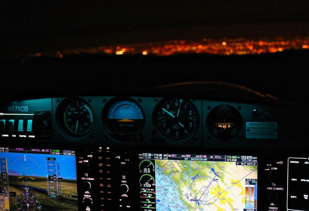 Our Top Five Tips for Night Flying